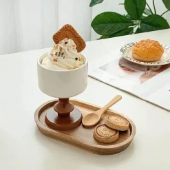 Plates u0026 More Küche & Esszimmer-Vintage-Dessertkelch aus Keramik – Schale mit Holzstiel, 220 ml