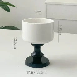 Plates u0026 More Küche & Esszimmer-Vintage-Dessertkelch aus Keramik – Schale mit Holzstiel, 220 ml