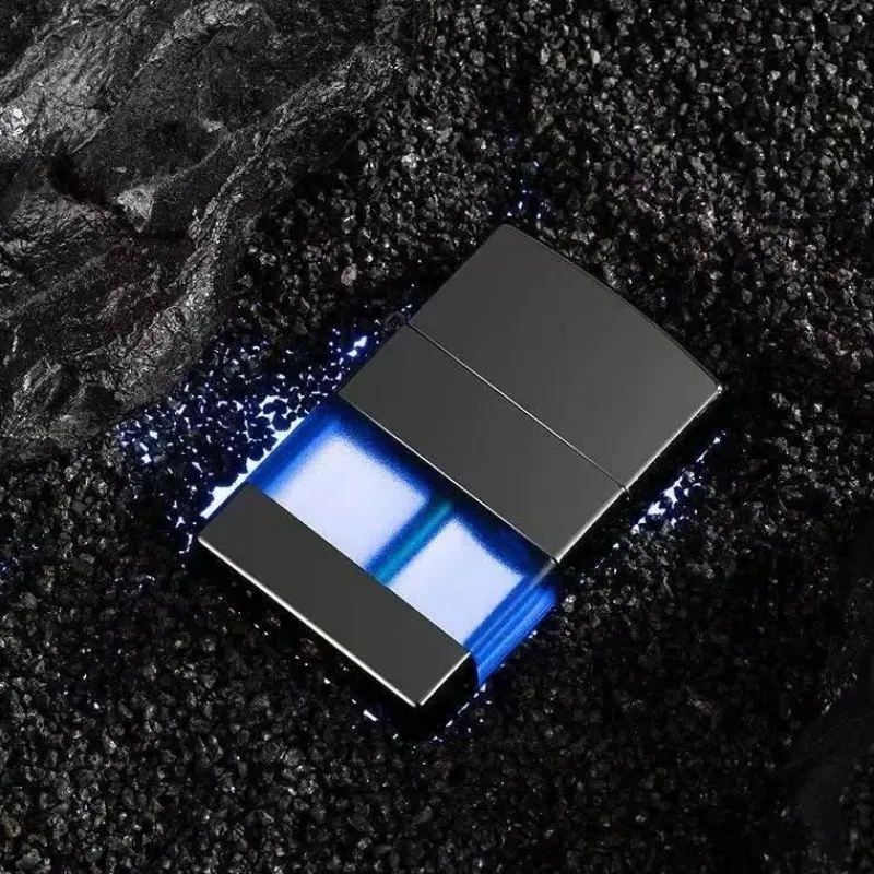 The Outdoor Vault Camping Im Freien|Outdoor-Artikel-Vintage-Gasfeuerzeug – langlebiges klassisches Metalldesign