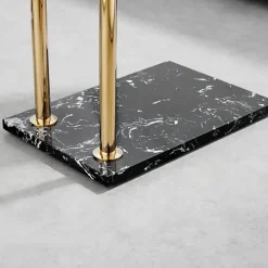 Serene Splash Badezimmer-Vivian Towel Rack - Stylish Bathroom Organizer