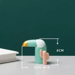 Willow u0026 Whim Wohndeko-Vogelfigur aus Kunstharz, modernes Wohndekor