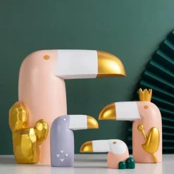 Willow u0026 Whim Wohndeko-Vogelfigur aus Kunstharz, modernes Wohndekor