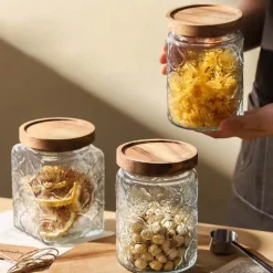 Cozy Nest Decor Küche & Esszimmer-Vorratsdose aus geprägtem Glas – Begonien-Design