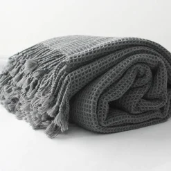 Wrap u0026 Relax Bettzeug-Waffelstrickdecke – weicher, atmungsaktiver Überwurf in Volltonfarbe für das Schlafsofa