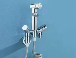 The Blissful Bath Badezimmer-Wall Mounted Bidet Faucet Spray - Elegant Bathroom Fixture