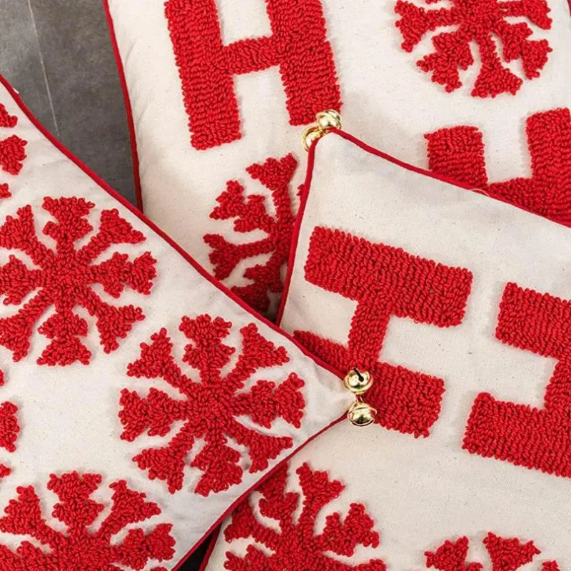 The Cushion Corner Bettzeug-Weihnachts-Schneeflocken-Kissenbezug – Festliche Weihnachtsdekoration