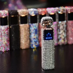 The Outdoor Vault Outdoor-Artikel|Heimwerkzeuge-Wiederaufladbares Feuerzeug mit Strasssteinen – funkelndes tragbares Feuerzeug