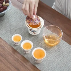 The Decor Haven Küche & Esszimmer-Winter-Teetassen-Set aus Keramik – Zauberhaftes saisonales Trinkgeschirr