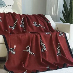 Wrap u0026 Relax Bettzeug-Zebra-Strickdecke – Jacquard-Wohndekor